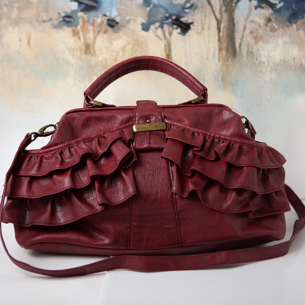 Jessica Simpson Purse with Ruffles!